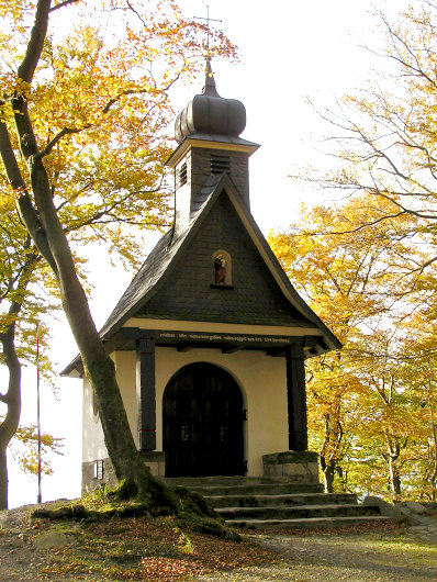 Die Kapelle am Borbergs Kirchhof.